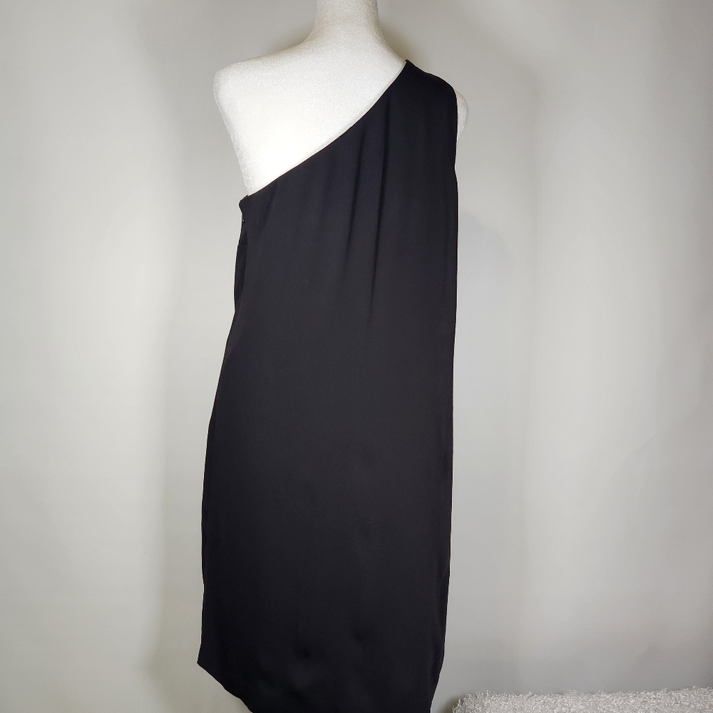 CeCe Black One Shoulder Sheath Cocktail Dress Size 8 - Picture 3 of 7